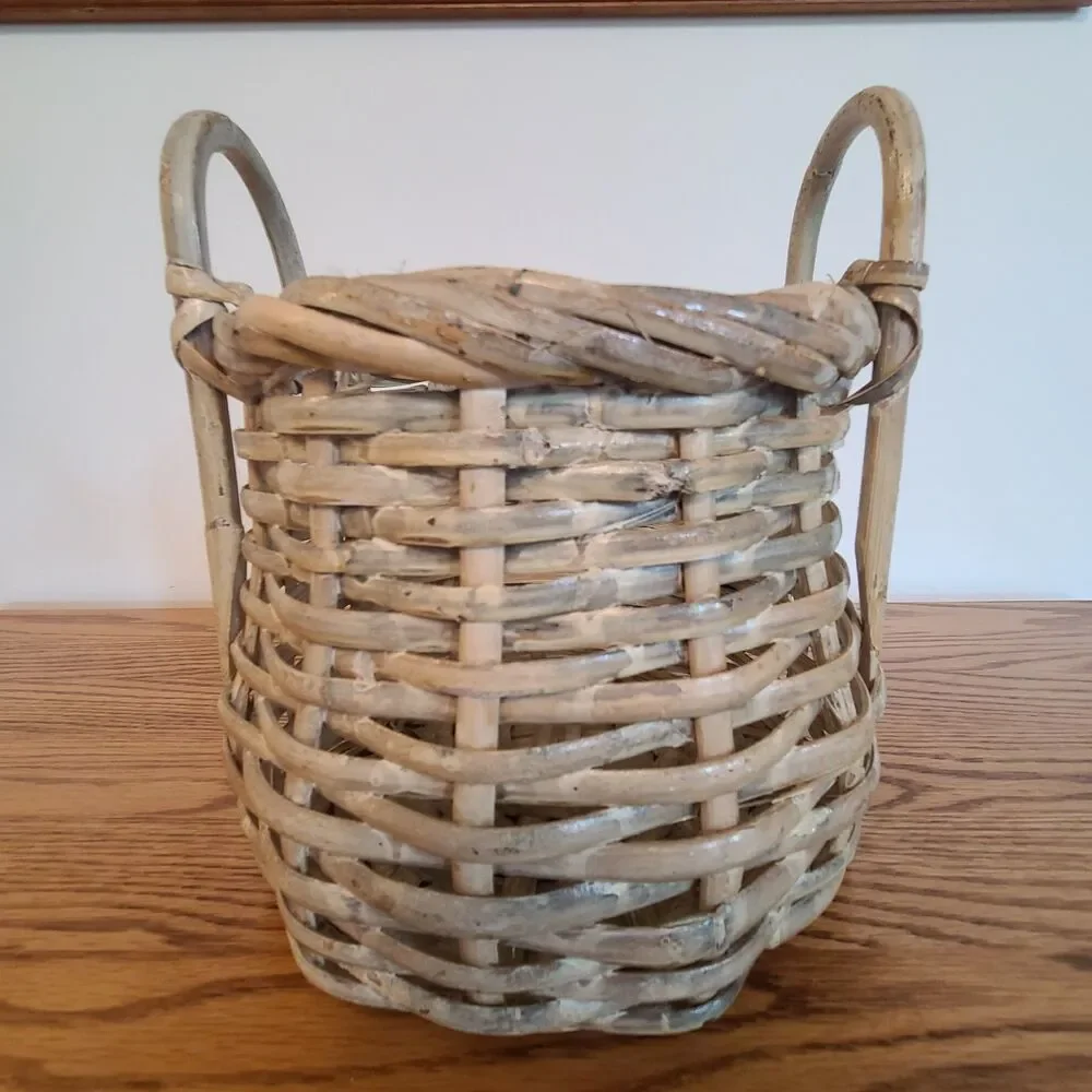Vintage Whitewashed Wicker Basket With Molded Flowers Ribbon Details Shabby Chic